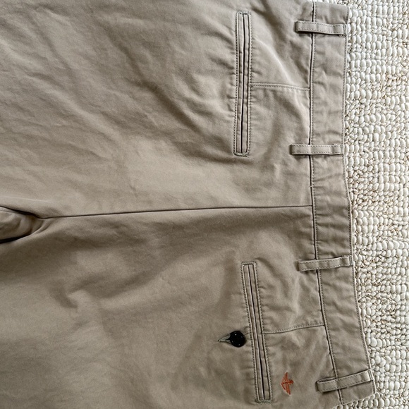 Men’s Dockers Field Khaki flat front pants - Picture 9 of 10